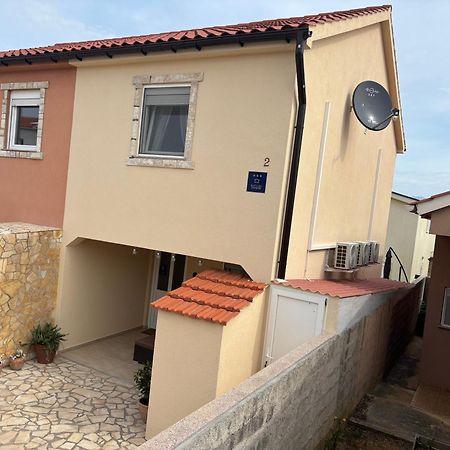 Holiday House Matej ヴィル エクステリア 写真