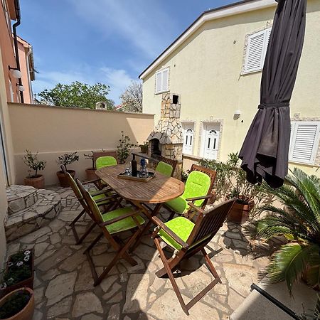 Holiday House Matej ヴィル エクステリア 写真