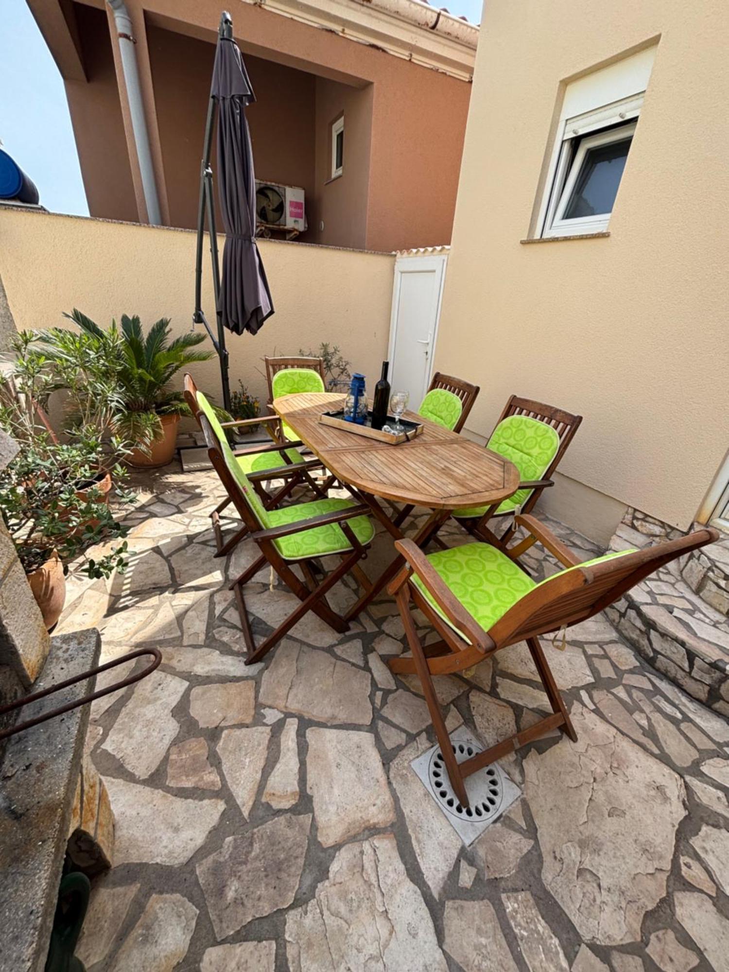 Holiday House Matej ヴィル エクステリア 写真